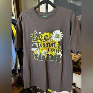 NWT Machine Wash Cold brand Tee